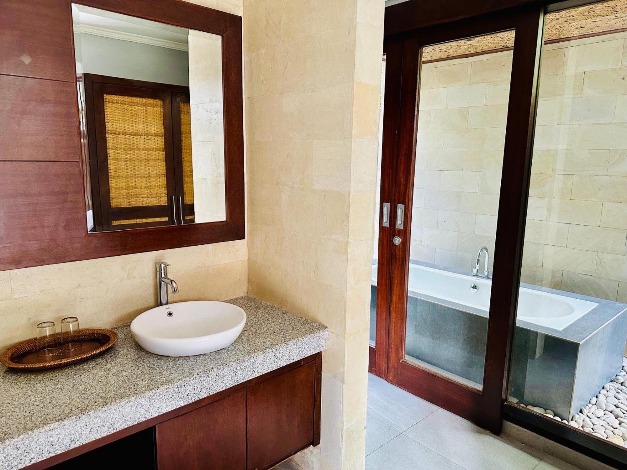 Wana Karsa The Villas Ubud Экстерьер фото